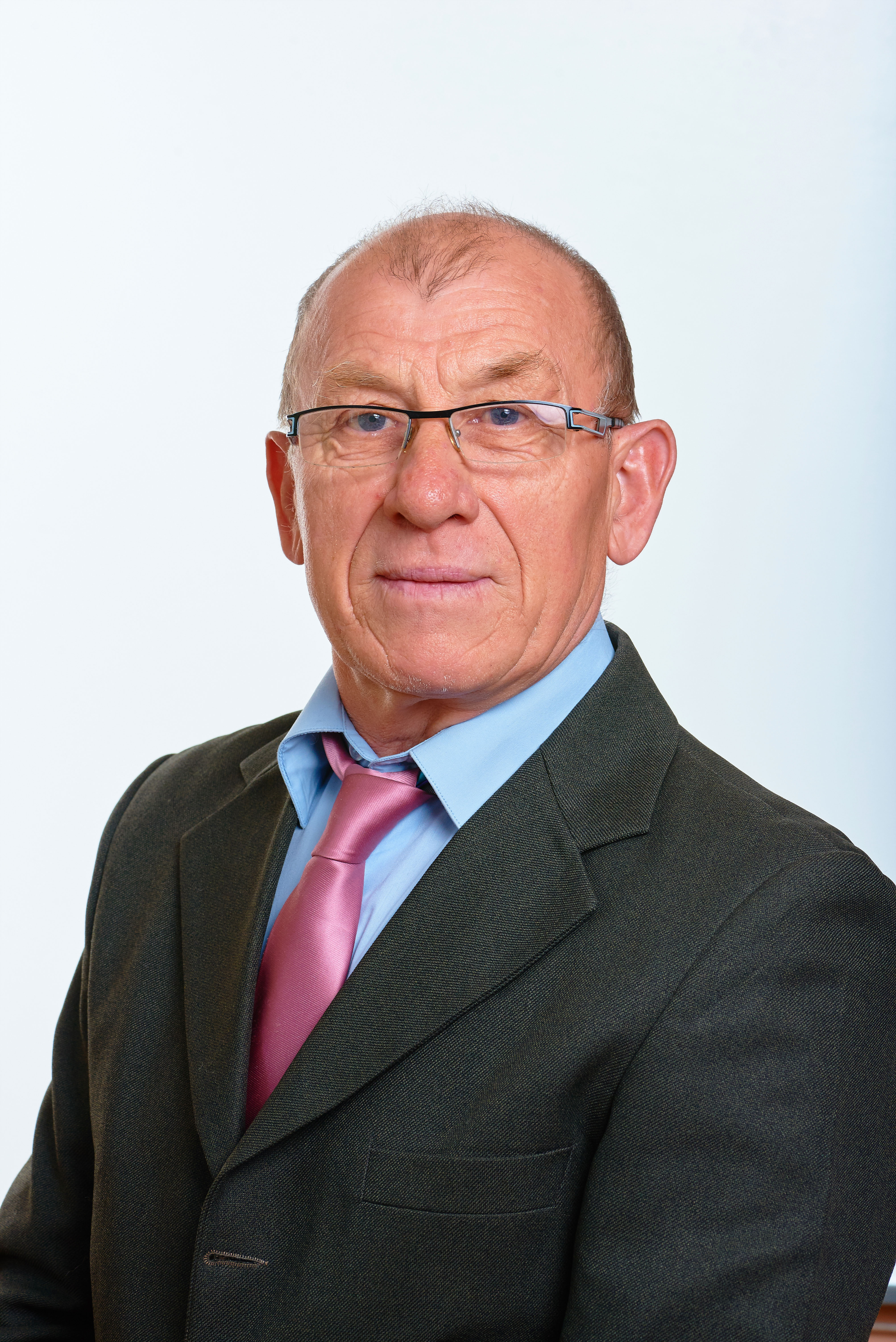 Исаев Василий Николаевич.