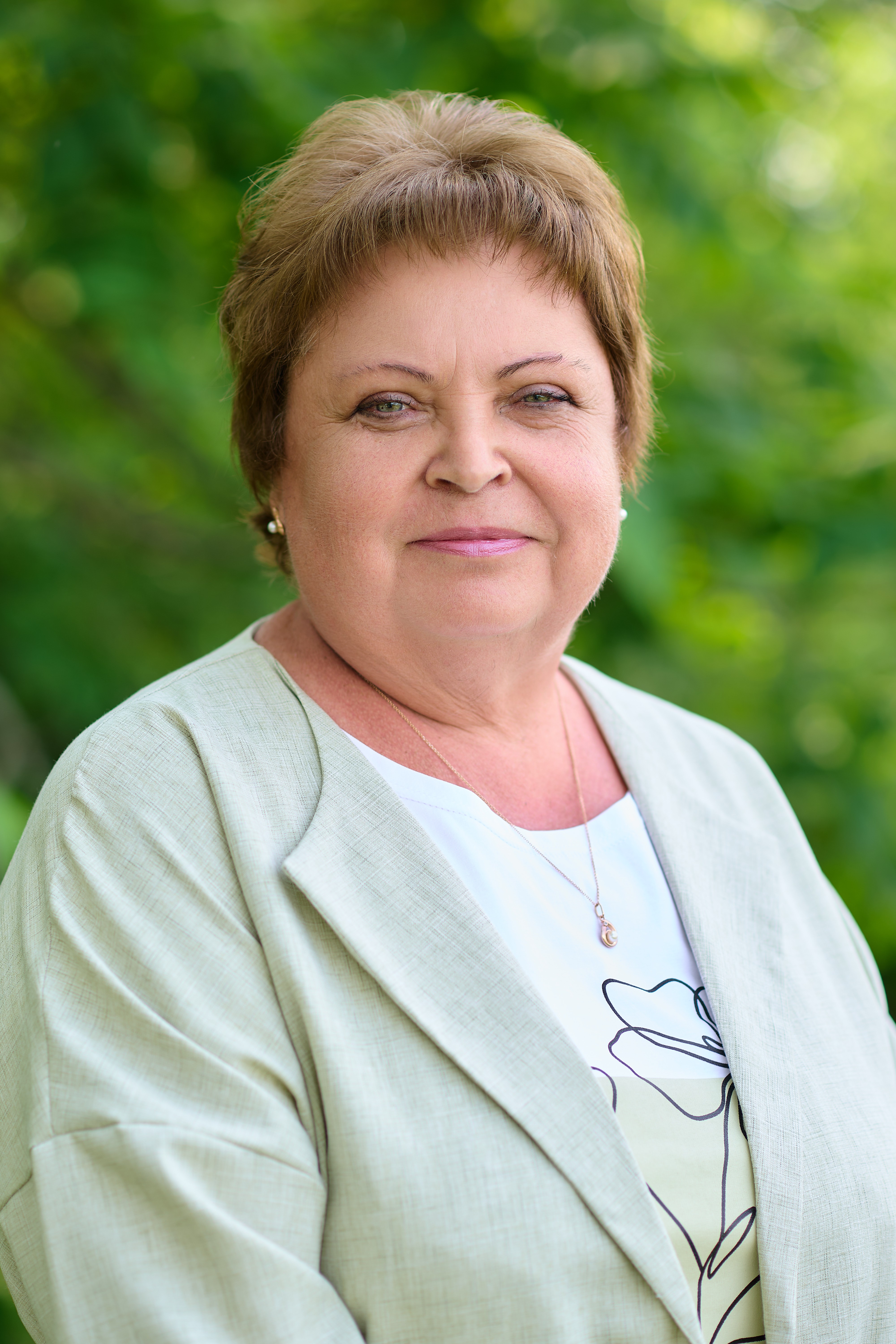 Красникова Людмила Степановна.